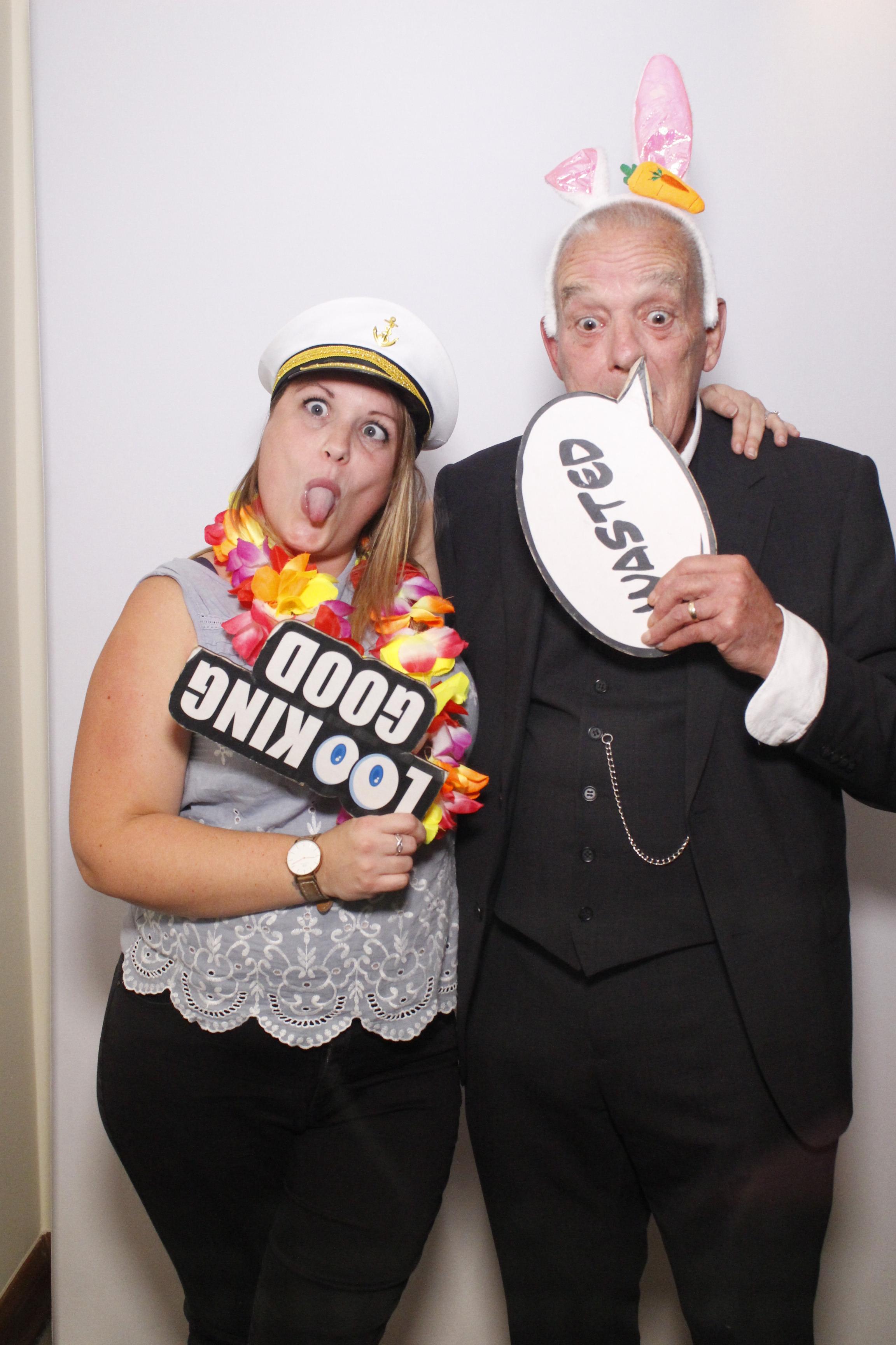 Luke & Emily's Wedding | View more photos from the event at gallery.myphotoboothexperience.co.uk/u/MyPhotoBoothExperienceLtd/Luke-Emilys-Wedding